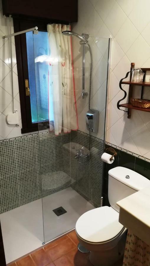 Apartamentos El Cueto Oviñana Buitenkant foto